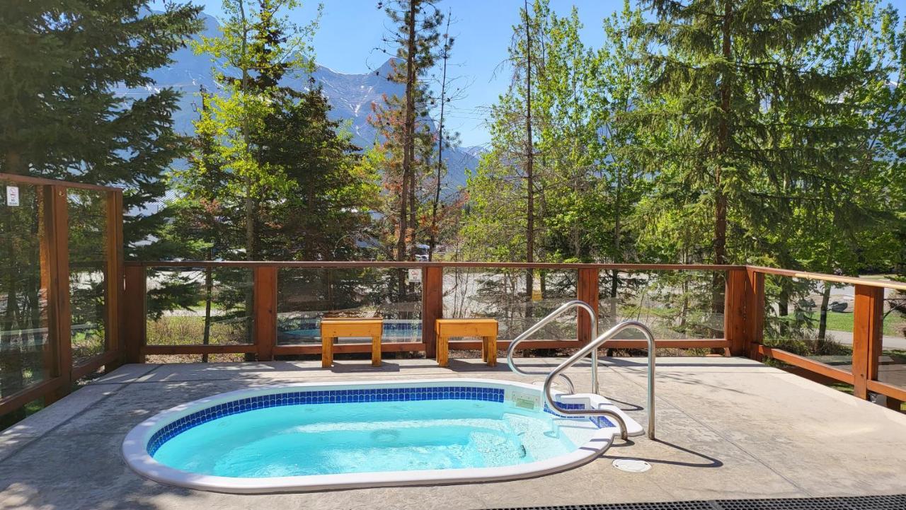 ⭐️ Luxury Mountain View Studio In Canmore ⭐️ Luaran gambar